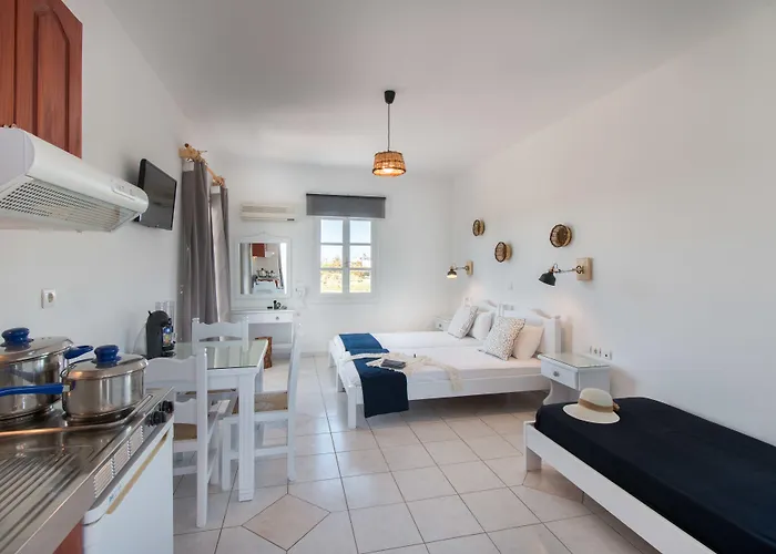 מלון דירות Ktima Bianco 3*