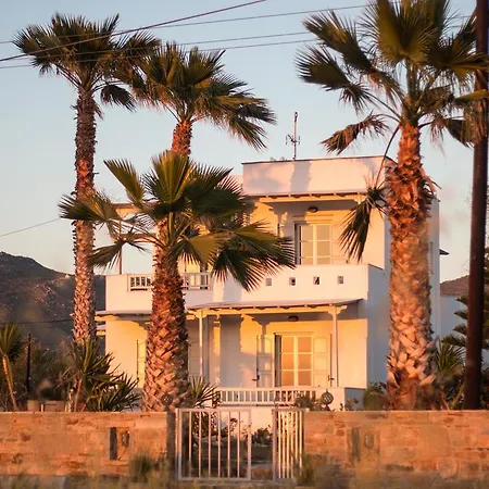 アパートホテル Ktima Bianco 3*